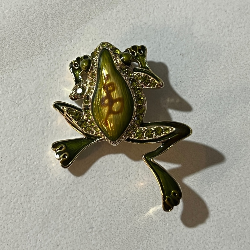 Beautiful Green Enamel and Gold-tone Frog Brooch *see description* - Picture 2 of 6